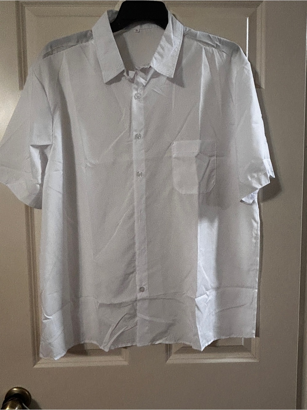 Classic White Short-Sleeve Men's Button-Up Shirt